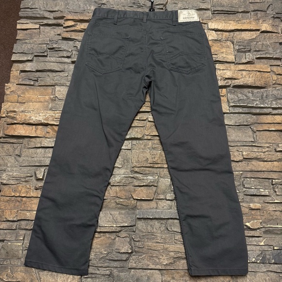 Sold - Picture 2 of 7